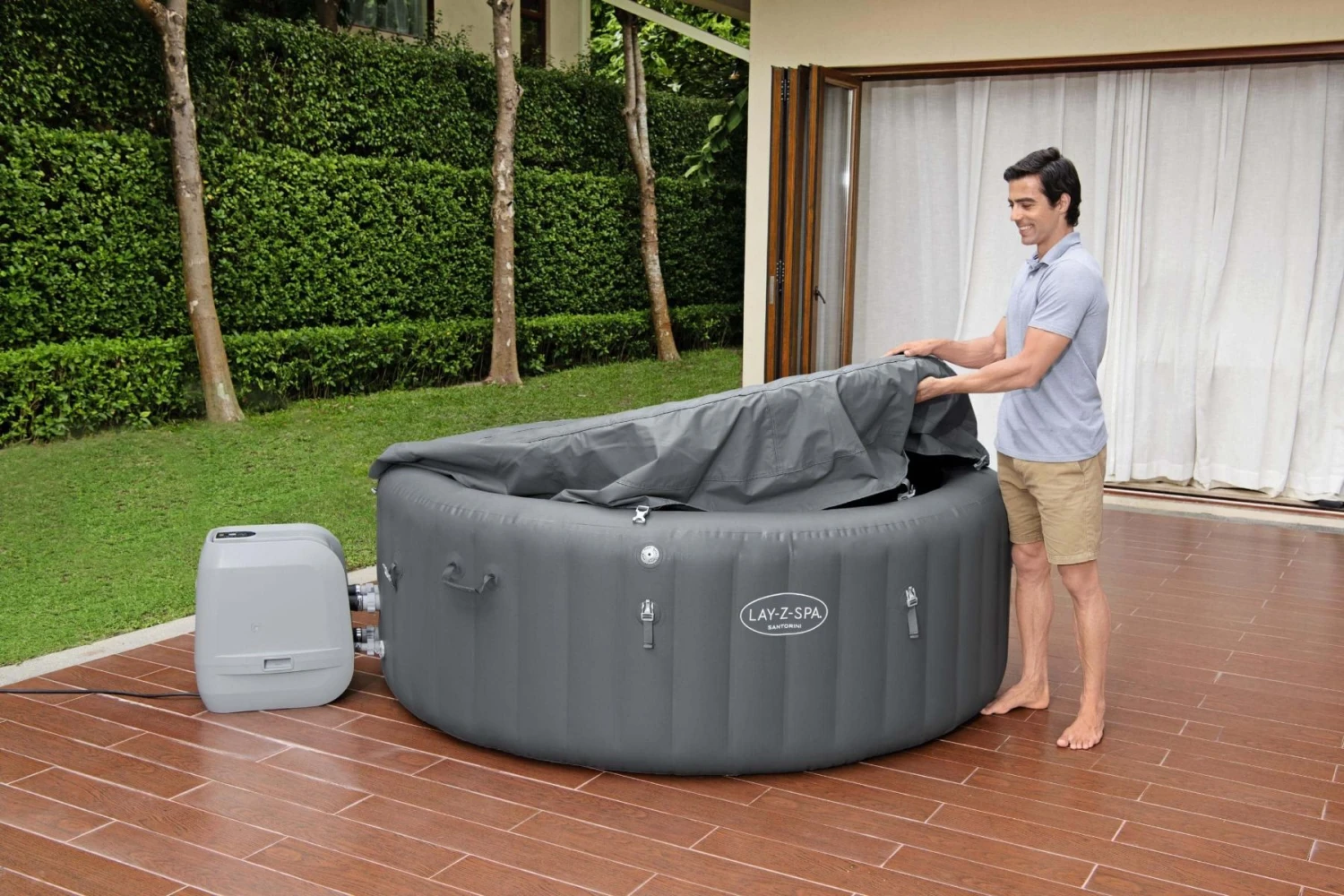 Lay-z Spa Lay-Z-Spa® HydroJet Pro Santorini - 7 Person Inflatable Hot Tub 5 Lay-z Spa Lay-Z-Spa® HydroJet Pro Santorini - 7 Person Inflatable Hot Tub - Image 3