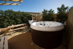 Jacuzzi® J210™ - 4 Person Hot Tub -Outdoor Living Store A2Zoom Flamingo Land 061 TIF 17548864604 1000x666 d7284ab2 7e5d 42bc b691 de8d8a943e4c