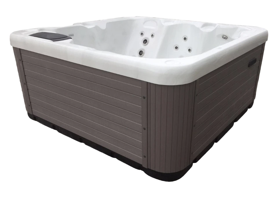 Holiday Let 5 - 5 Person Hot Tub With 1 Lounger 4 Holiday Let 5 - 5 Person Hot Tub With 1 Lounger - Image 2
