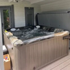 Jacuzzi® J235™ / J235IP™ - 6 Person Hot Tub With 1 Lounger 35 Jacuzzi® J235™ / J235IP™ - 6 Person Hot Tub With 1 Lounger -Outdoor Living Store J235MIDNIGHTDRIDTWOOD CustomerRowland2Square