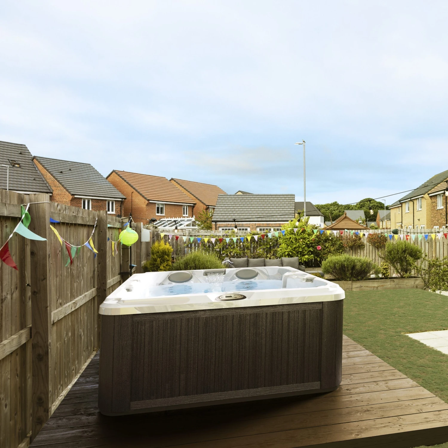 Jacuzzi® J225™ - 4 Person Hot Tub 7 Jacuzzi® J225™ - 4 Person Hot Tub - Image 5